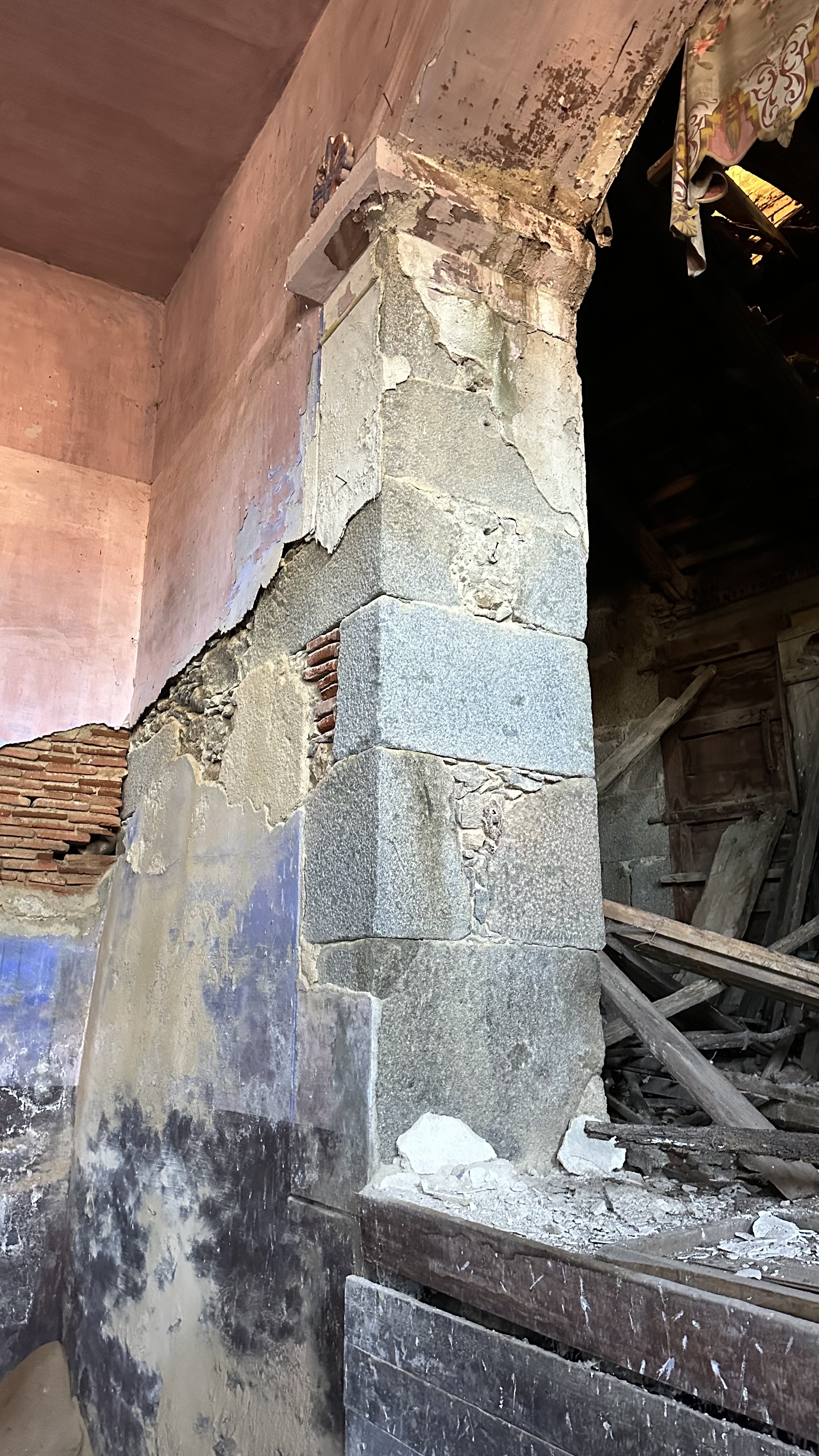 Current 2026 theatre stage detail at Casino Mayor